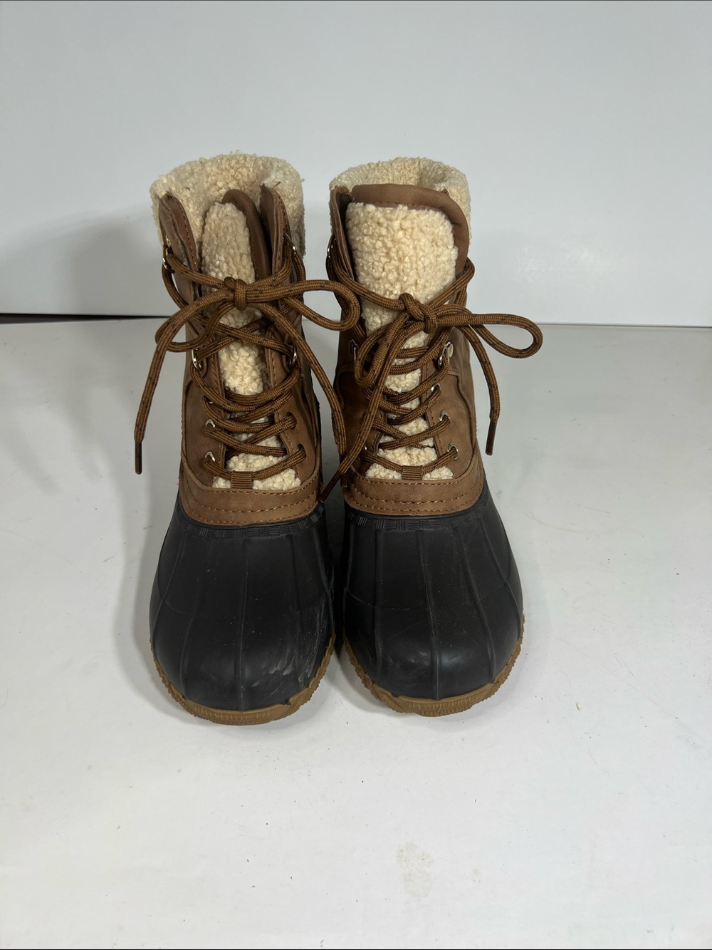Tommy Hilfiger Camel Suede Sherpa Boots